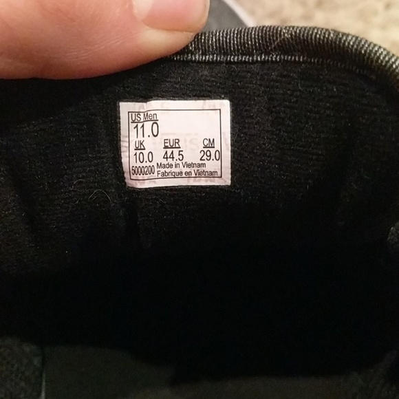 Vans shoes - Picture 4 of 4